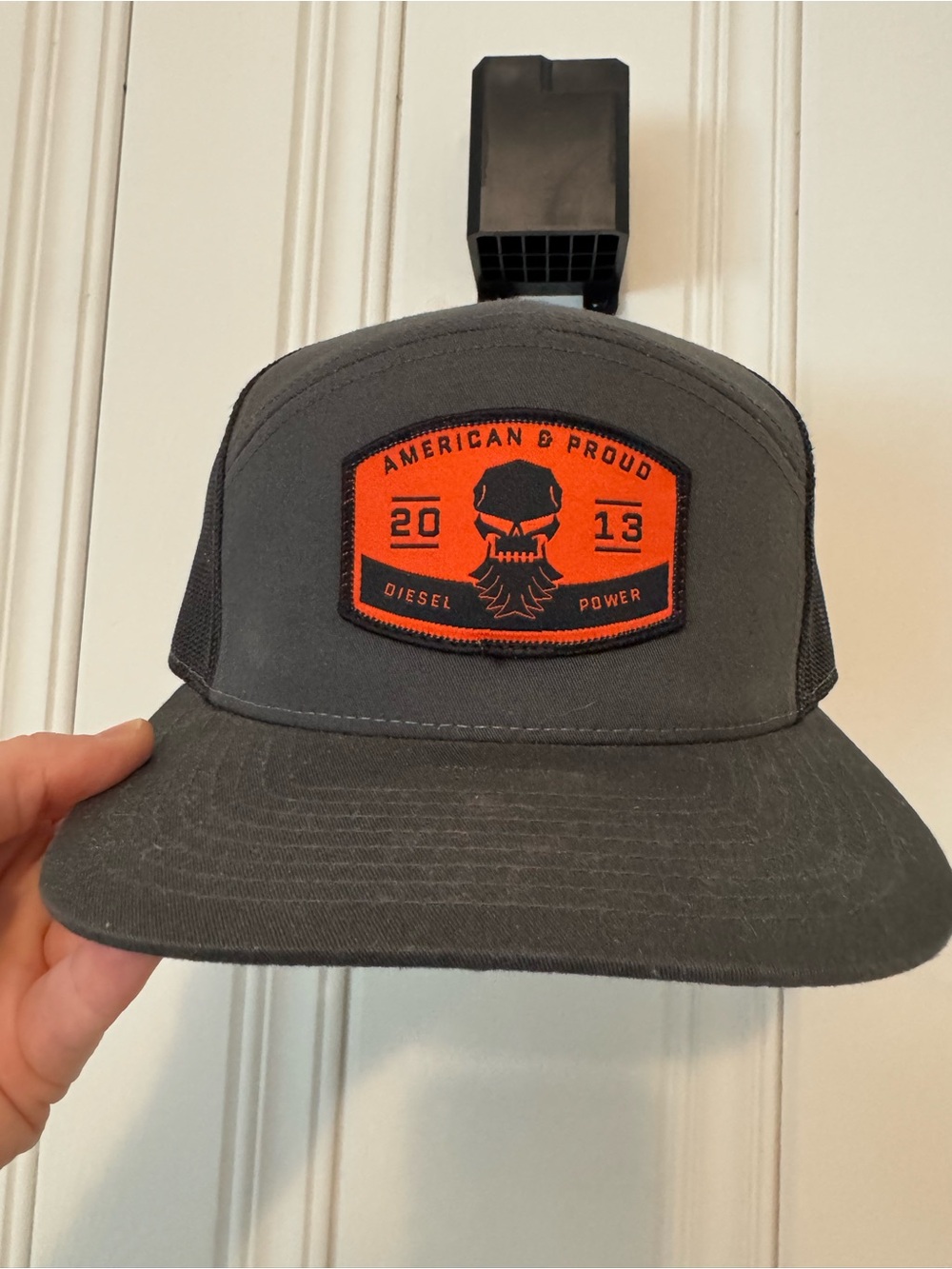 Diesel Brothers- Diesel Power Skull Patch Trucker Hat - Gray & Orange - Picture 3 of 7